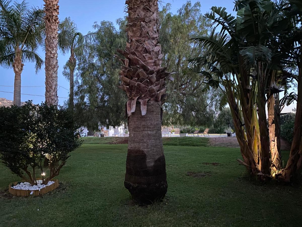 Villa Piruzzu Cv Torre Mulinazzo App P チーニジ エクステリア 写真